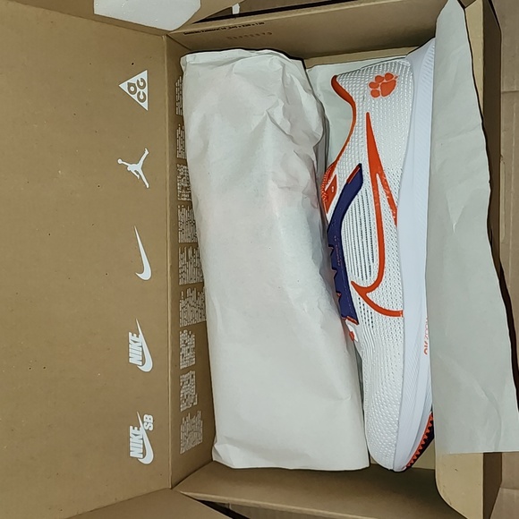 Nike Pegasus 40 (Clemson) - Picture 10 of 14